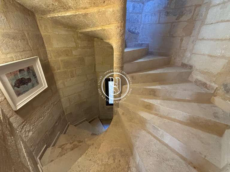 Apartment Uzès - 4 bedrooms - 125m²