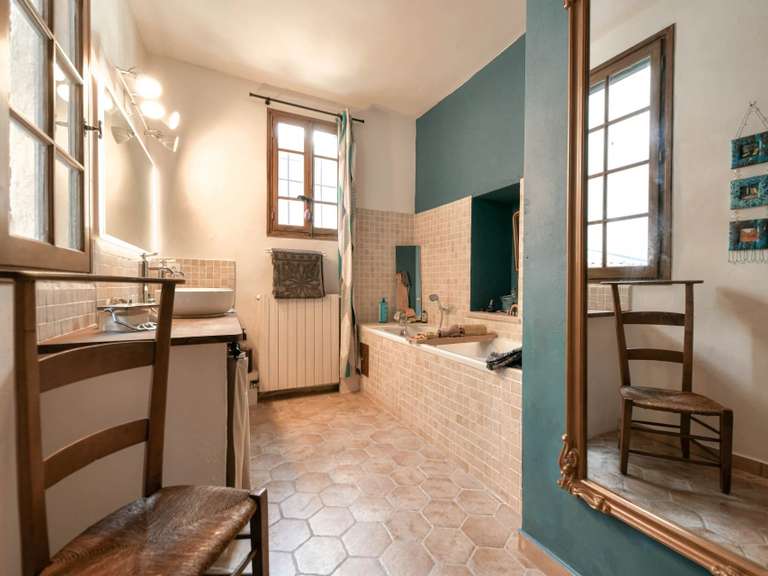 Appartement Uzès - 2 chambres - 180m²