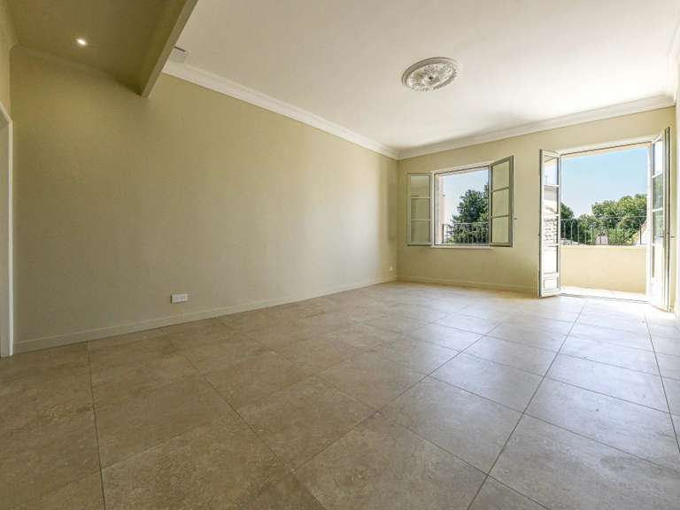 Appartement Uzès - 2 chambres - 91m²