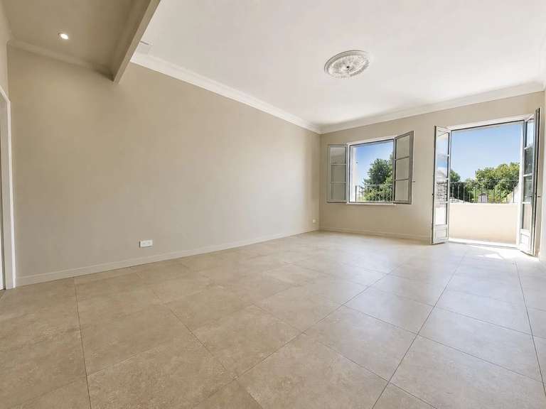 Appartement Uzès - 2 chambres - 91m²
