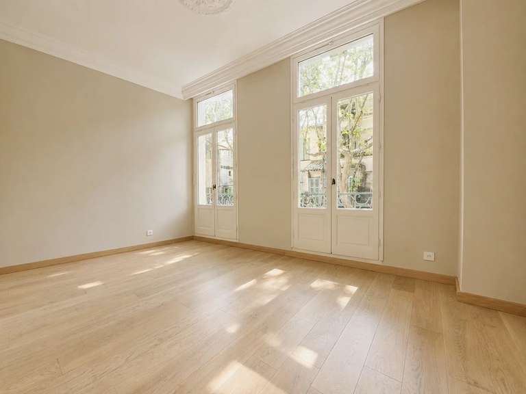 Appartement Uzès - 3 chambres - 105m²