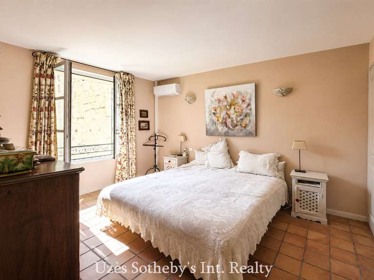 Appartement Uzès - 3 chambres - 180m²