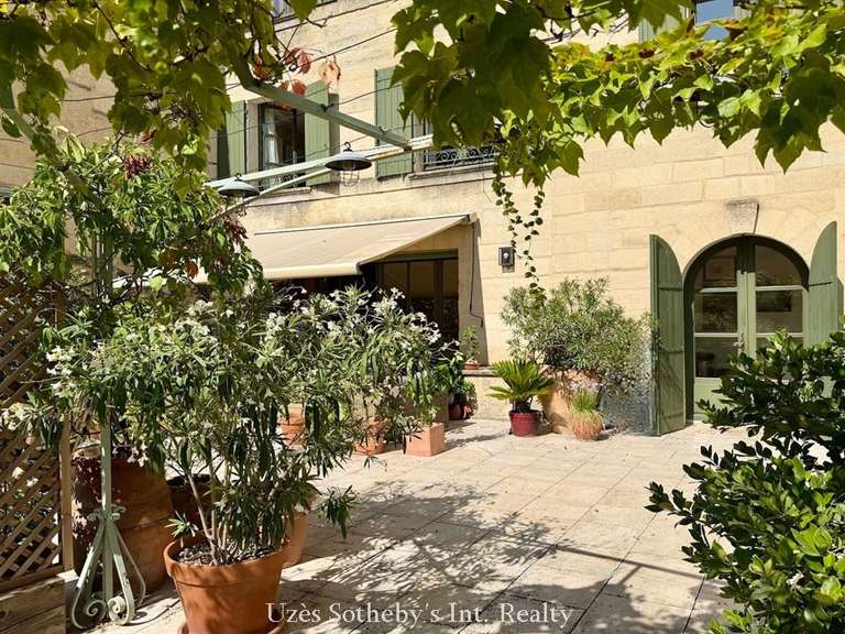 Appartement Uzès - 3 chambres - 220m²