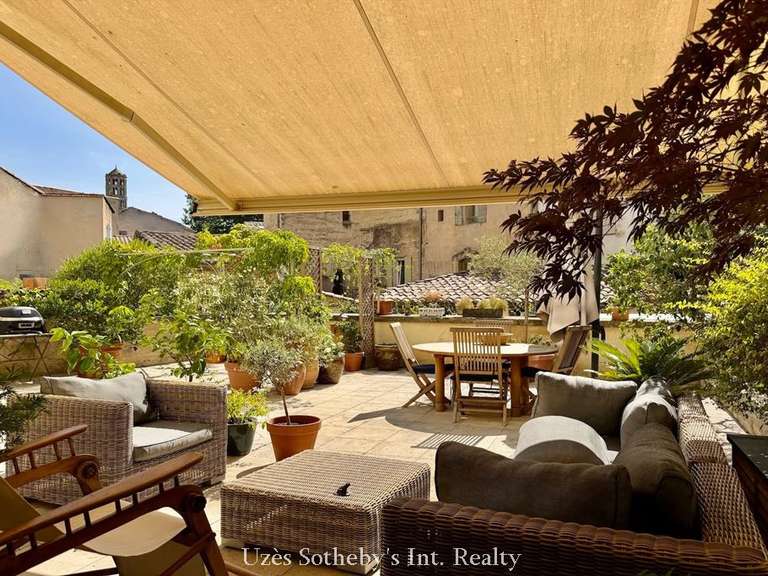 Appartement Uzès - 3 chambres - 220m²