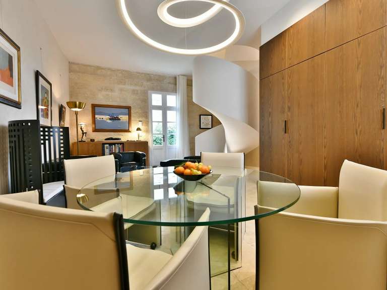 Appartement Uzès - 1 chambre - 75m²