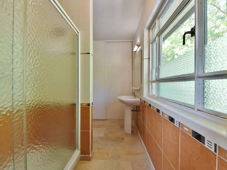 Appartement Uzès - 3 chambres - 169m²