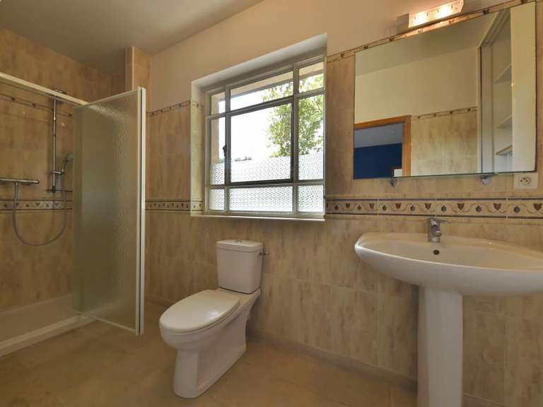 Appartement Uzès - 3 chambres - 169m²