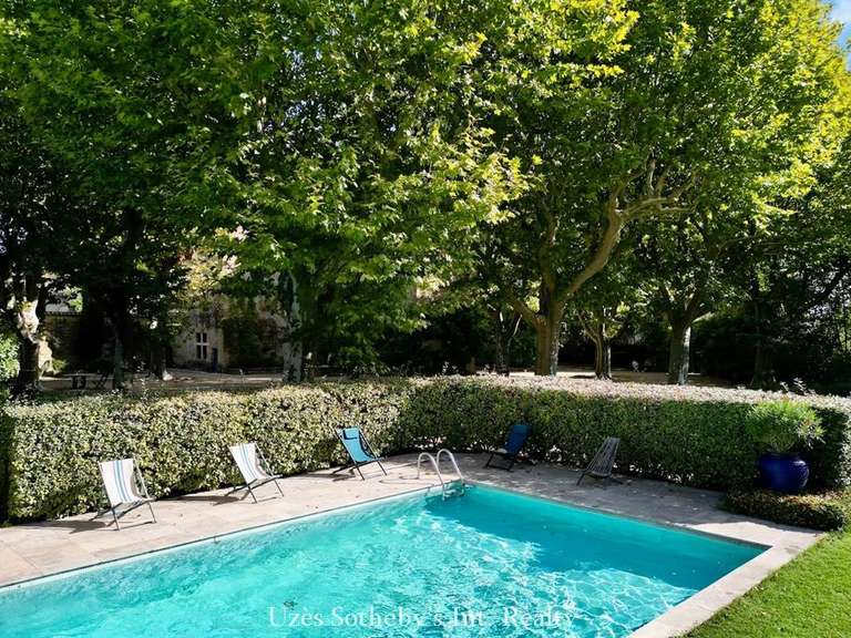 Château Uzès - 8 chambres - 880m²