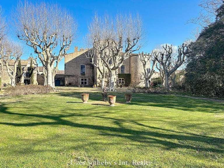 Château Uzès - 8 chambres - 880m²