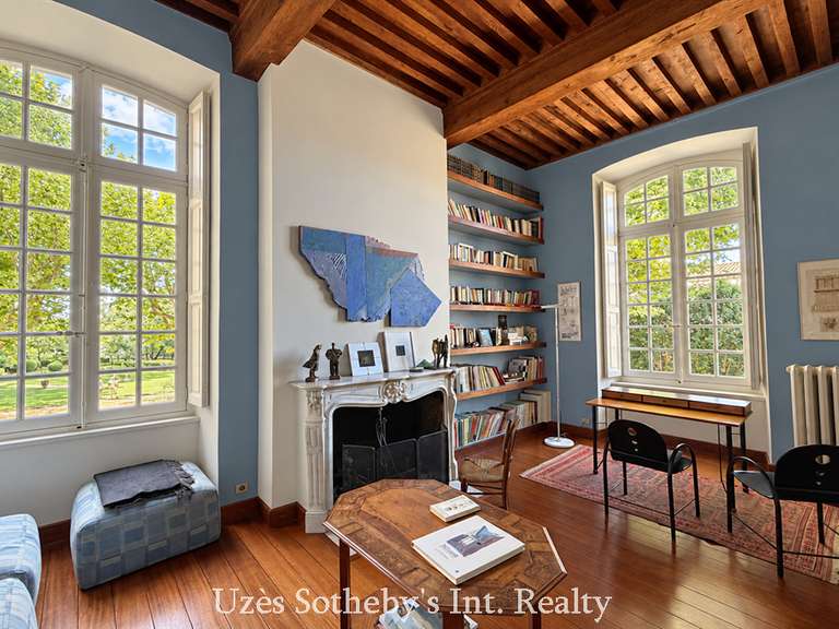 Château Uzès - 8 chambres - 880m²