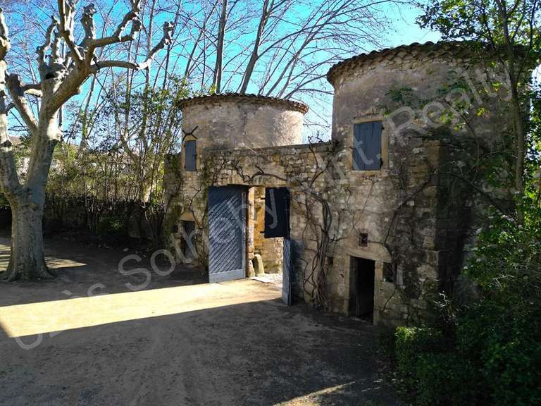 Château Uzès - 8 chambres - 880m²