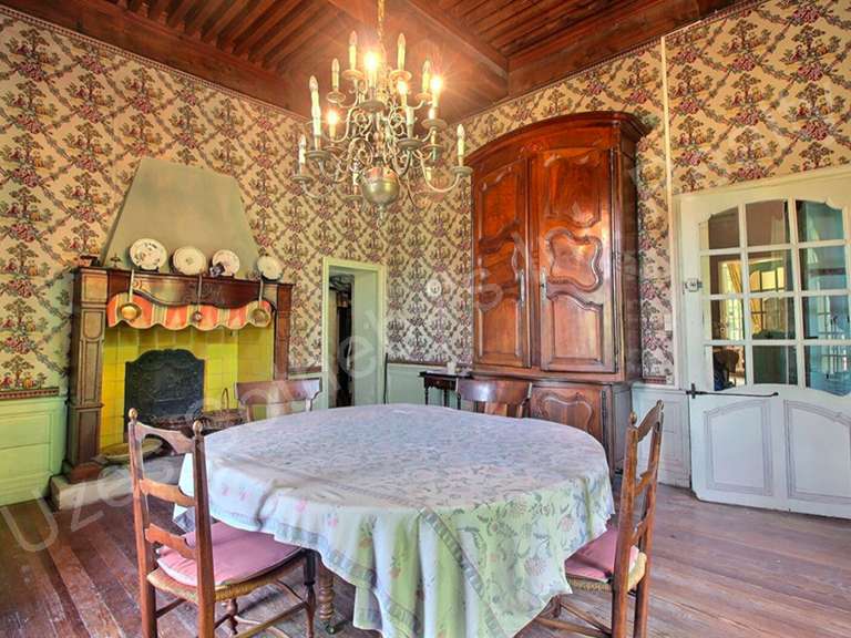 Castle Uzès - 5 bedrooms - 300m²