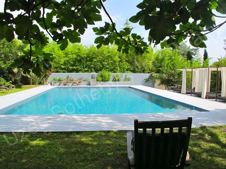 Château Uzès - 12 chambres - 1100m²