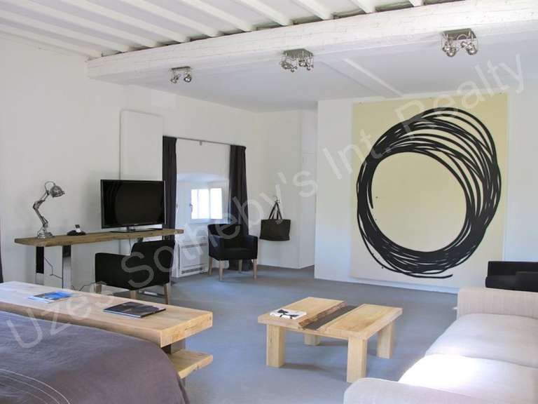 Château Uzès - 12 chambres - 1100m²