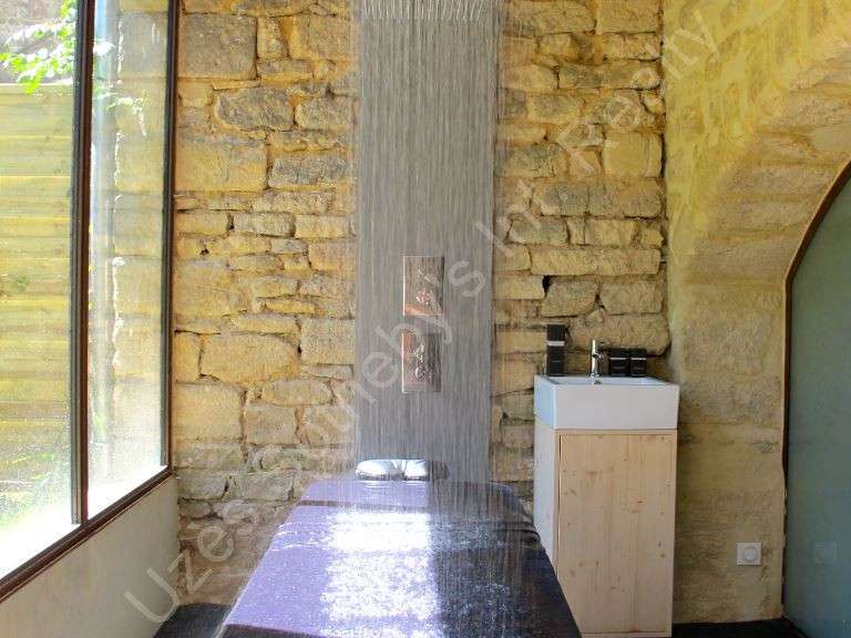 Château Uzès - 12 chambres - 1100m²