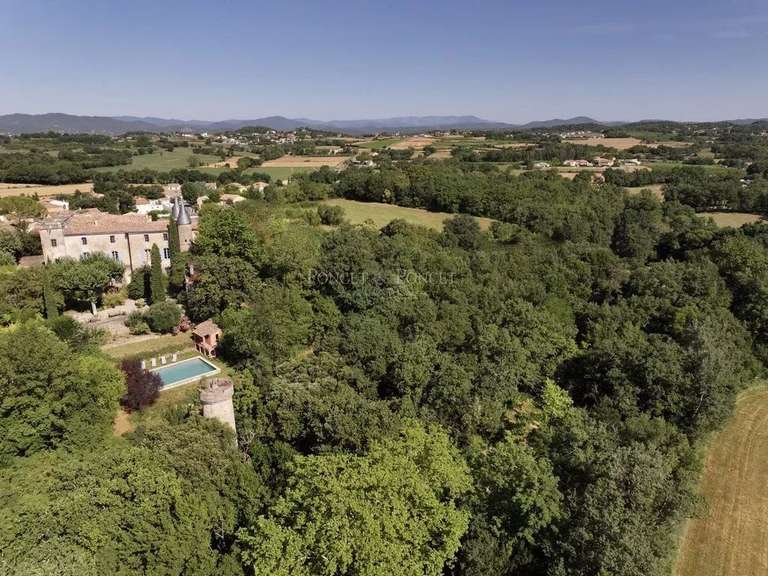 Château Uzès - 7 chambres - 1550m²