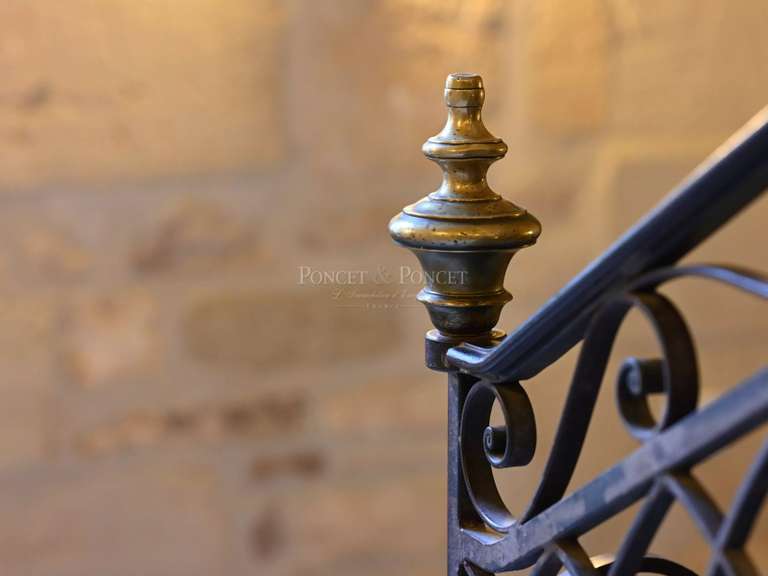 Château Uzès - 9 chambres - 1400m²