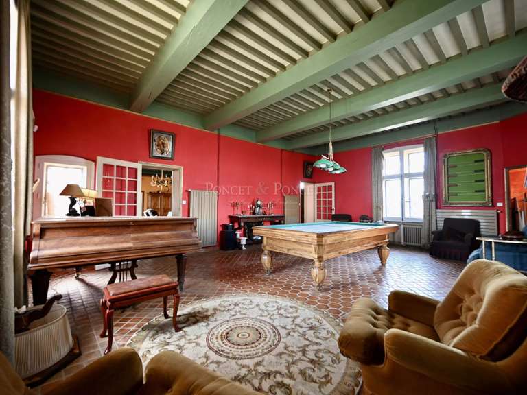 Castle Uzès - 7 bedrooms - 640m²