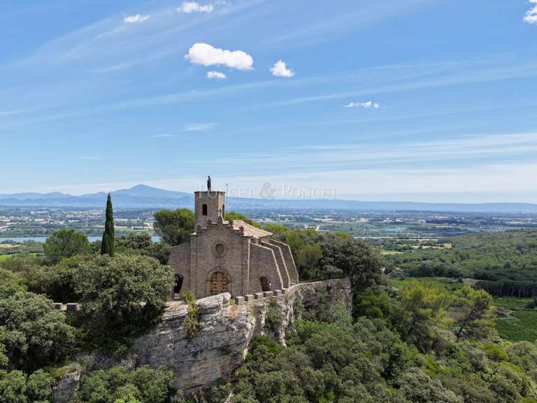 Castle Uzès - 7 bedrooms - 640m²