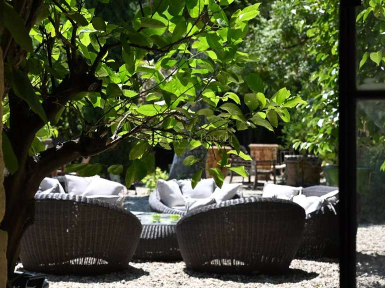 Castle Uzès - 7 bedrooms - 1550m²