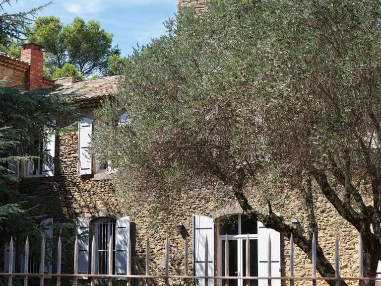Château Uzès - 9 chambres - 374m²