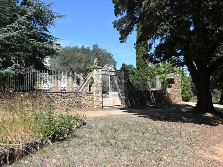 Château Uzès - 9 chambres - 374m²