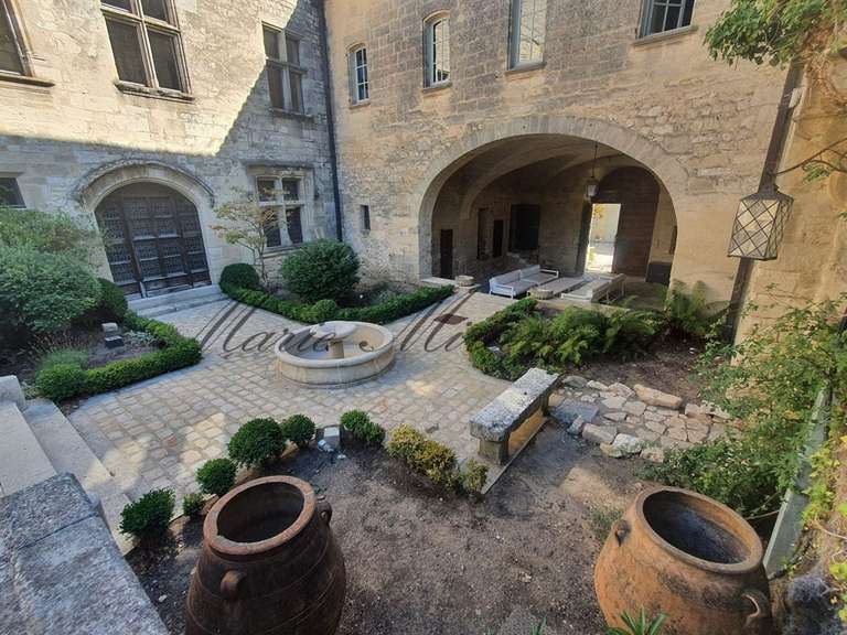 Château Uzès - 7 chambres - 1500m²