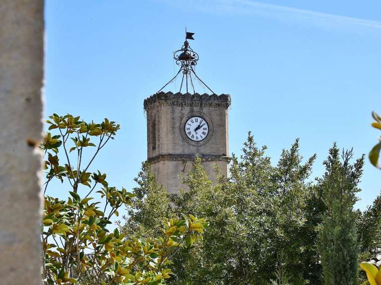 Château Uzès - 9 chambres - 1368m²