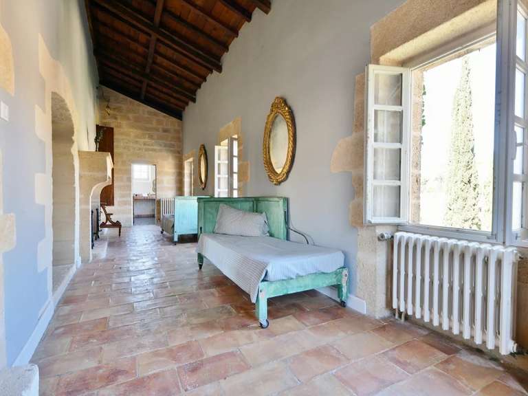 Château Uzès - 9 chambres - 1368m²