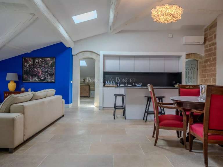 Castle Uzès - 22 bedrooms - 2500m²