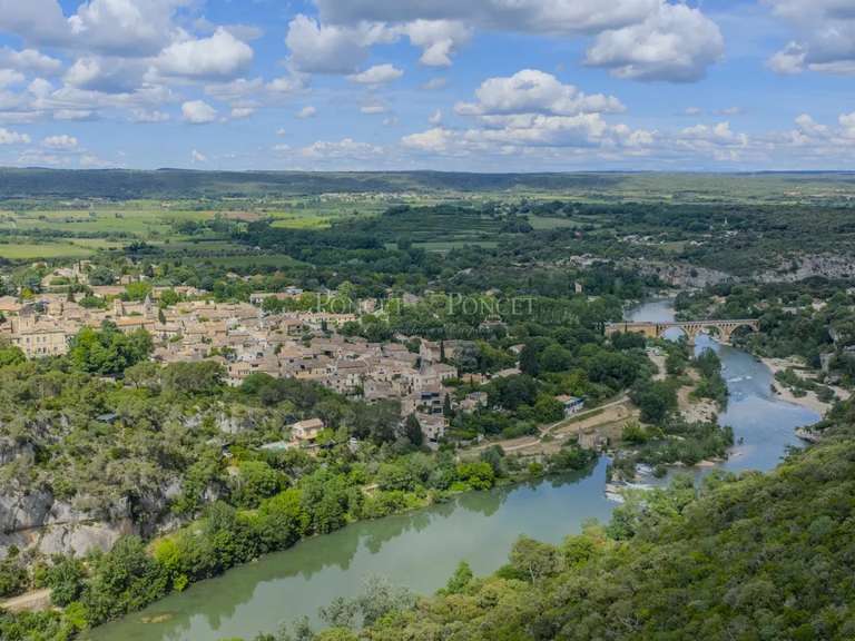 Castle Uzès - 22 bedrooms - 2500m²