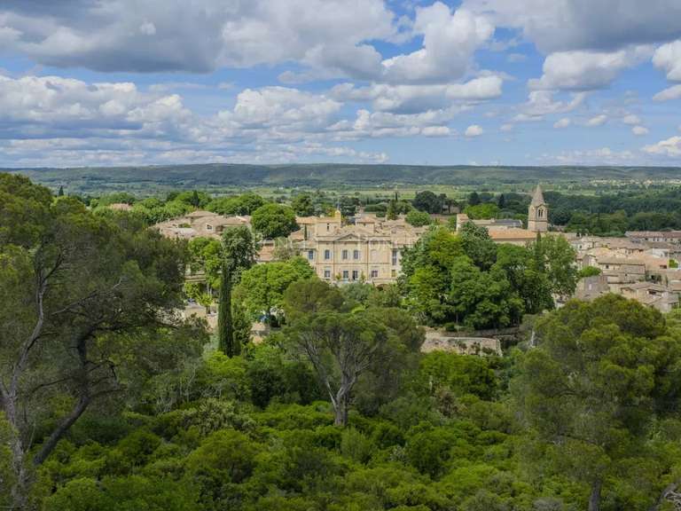 Castle Uzès - 22 bedrooms - 2500m²