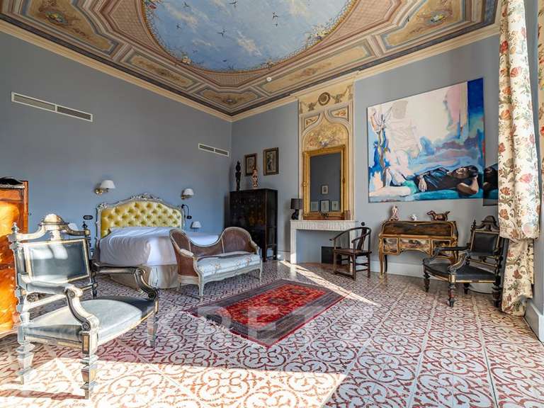 Castle Uzès - 2000m²