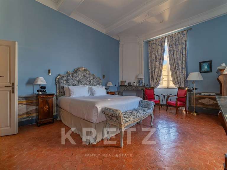 Castle Uzès - 2000m²