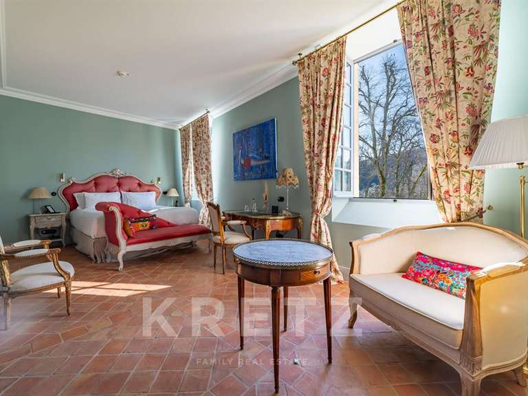 Castle Uzès - 2000m²