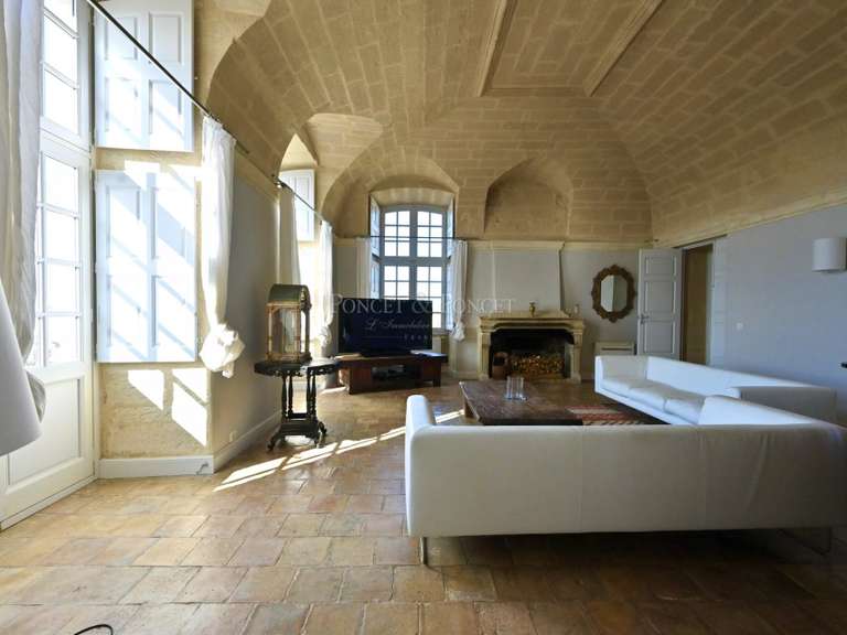 Château Uzès - 9 chambres - 1400m²