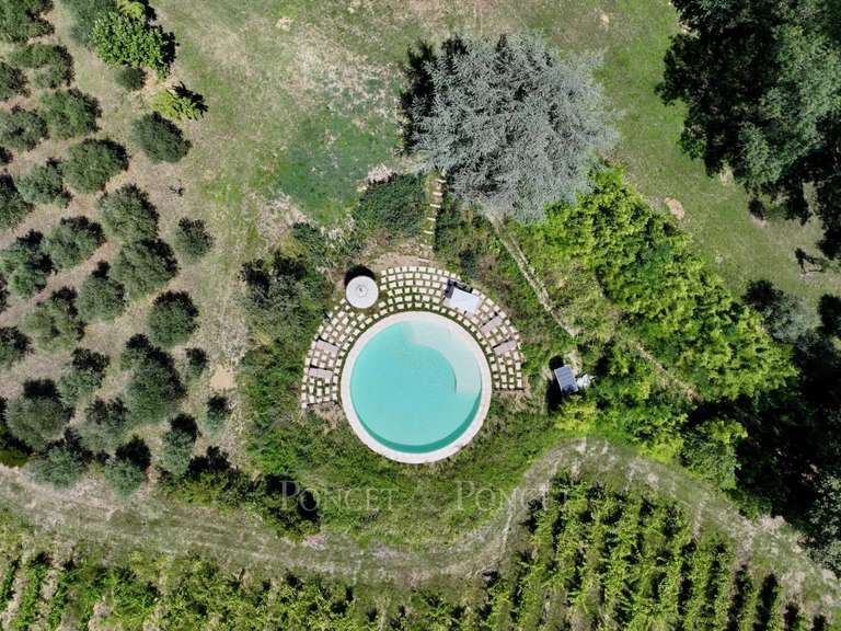 Castle Uzès - 19 bedrooms - 1250m²