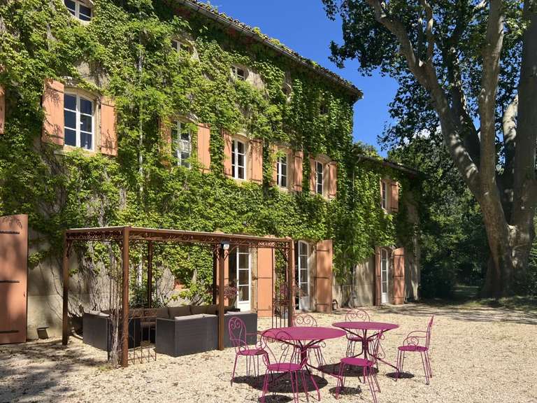 Château Uzès - 19 chambres - 1250m²