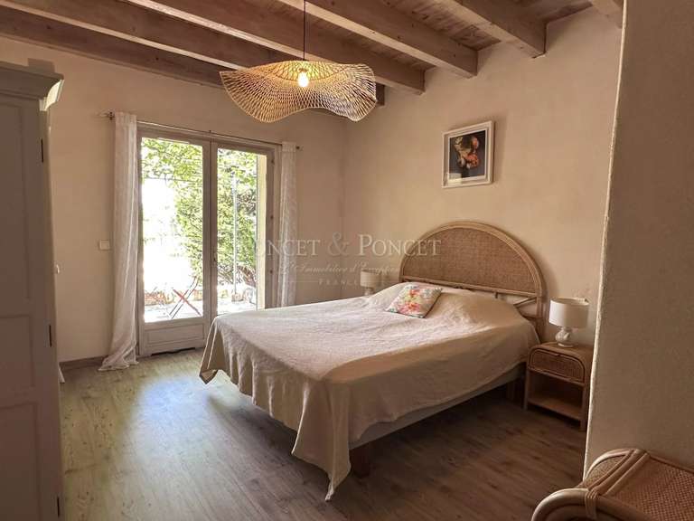 Domaine viticole Uzès - 6 chambres - 280m²