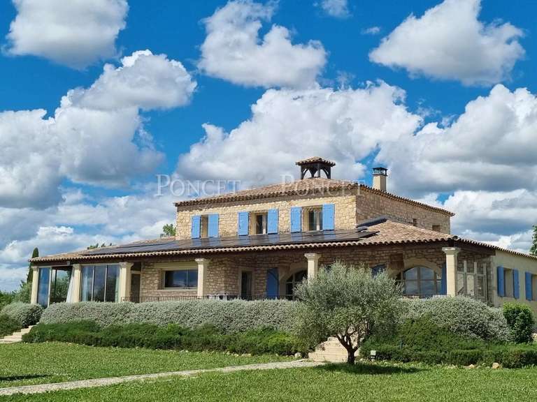 Domaine viticole Uzès - 6 chambres - 280m²