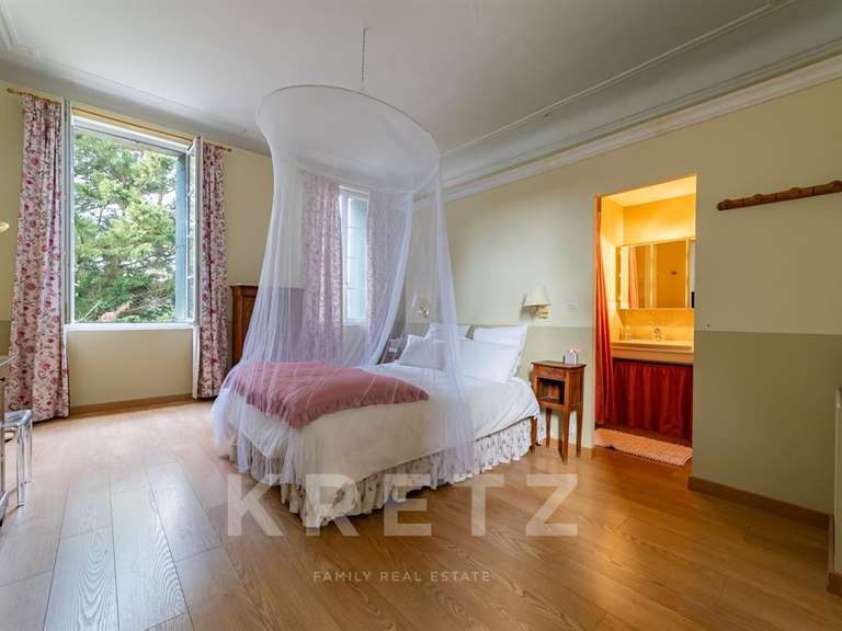 Hôtel particulier Uzès - 11 chambres - 500m²