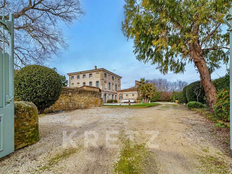Hôtel particulier Uzès - 11 chambres - 500m²