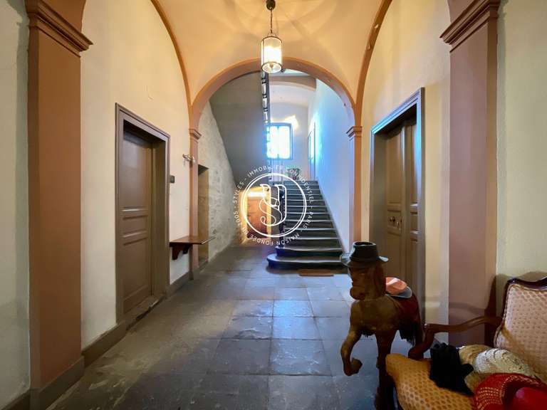 Hôtel particulier Uzès - 9 chambres - 650m²