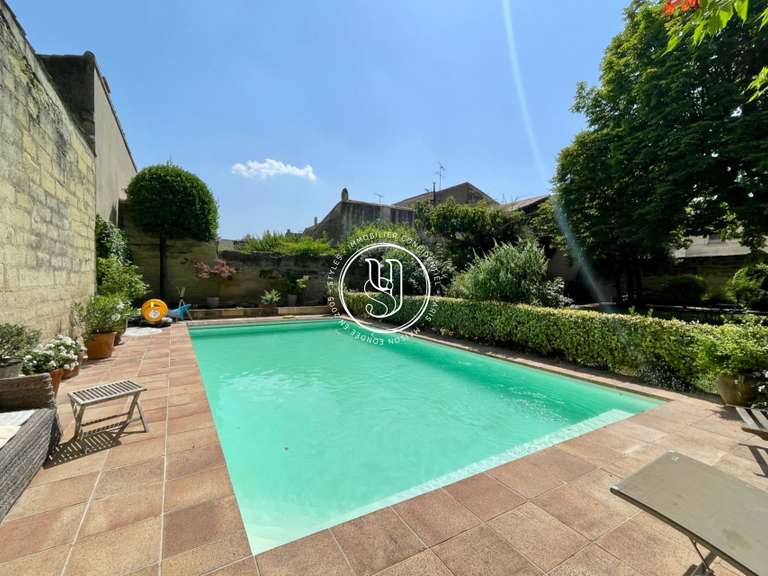 Hôtel particulier Uzès - 9 chambres - 650m²