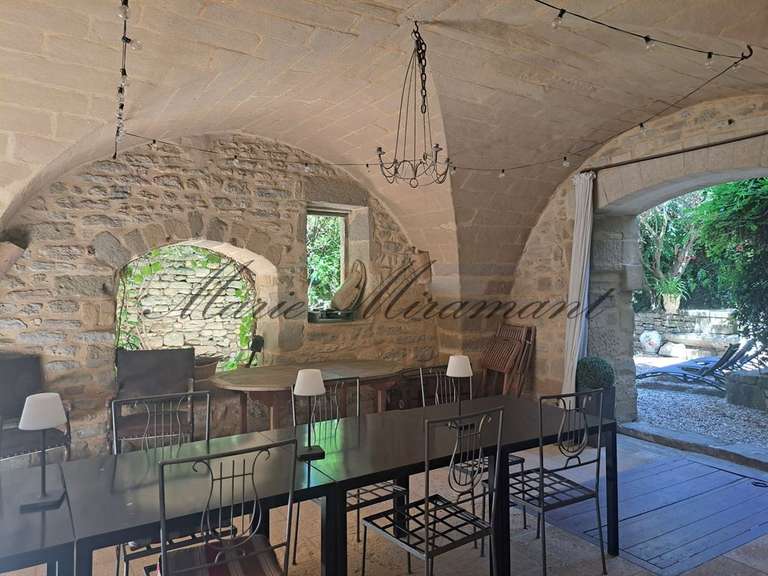 Hôtel particulier Uzès - 7 chambres - 450m²