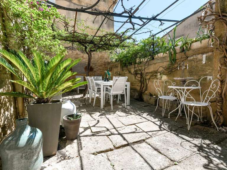 Hôtel particulier Uzès - 4 chambres - 328m²