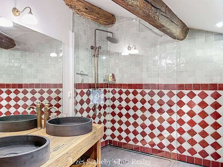 House Uzès - 7 bedrooms - 900m²