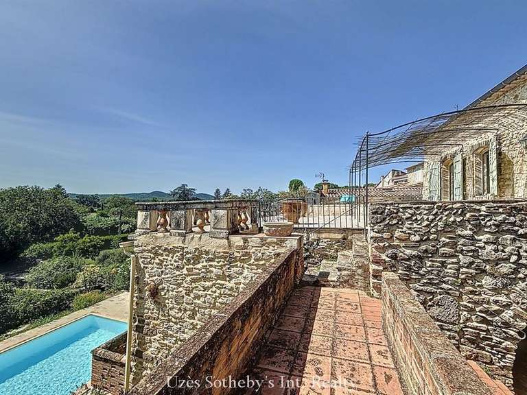 House Uzès - 4 bedrooms - 600m²