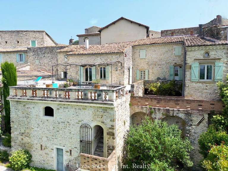 House Uzès - 4 bedrooms - 600m²