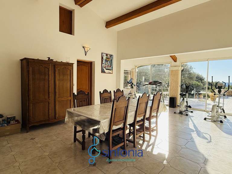 House Uzès - 5 bedrooms - 226m²